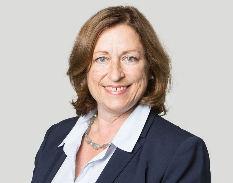 Prof. Dr. Martina Z&ouml;lch